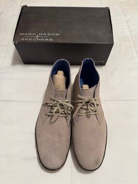 Men’s Mark Nason/Skechers Taupe Suede Chukka Boot- size 12